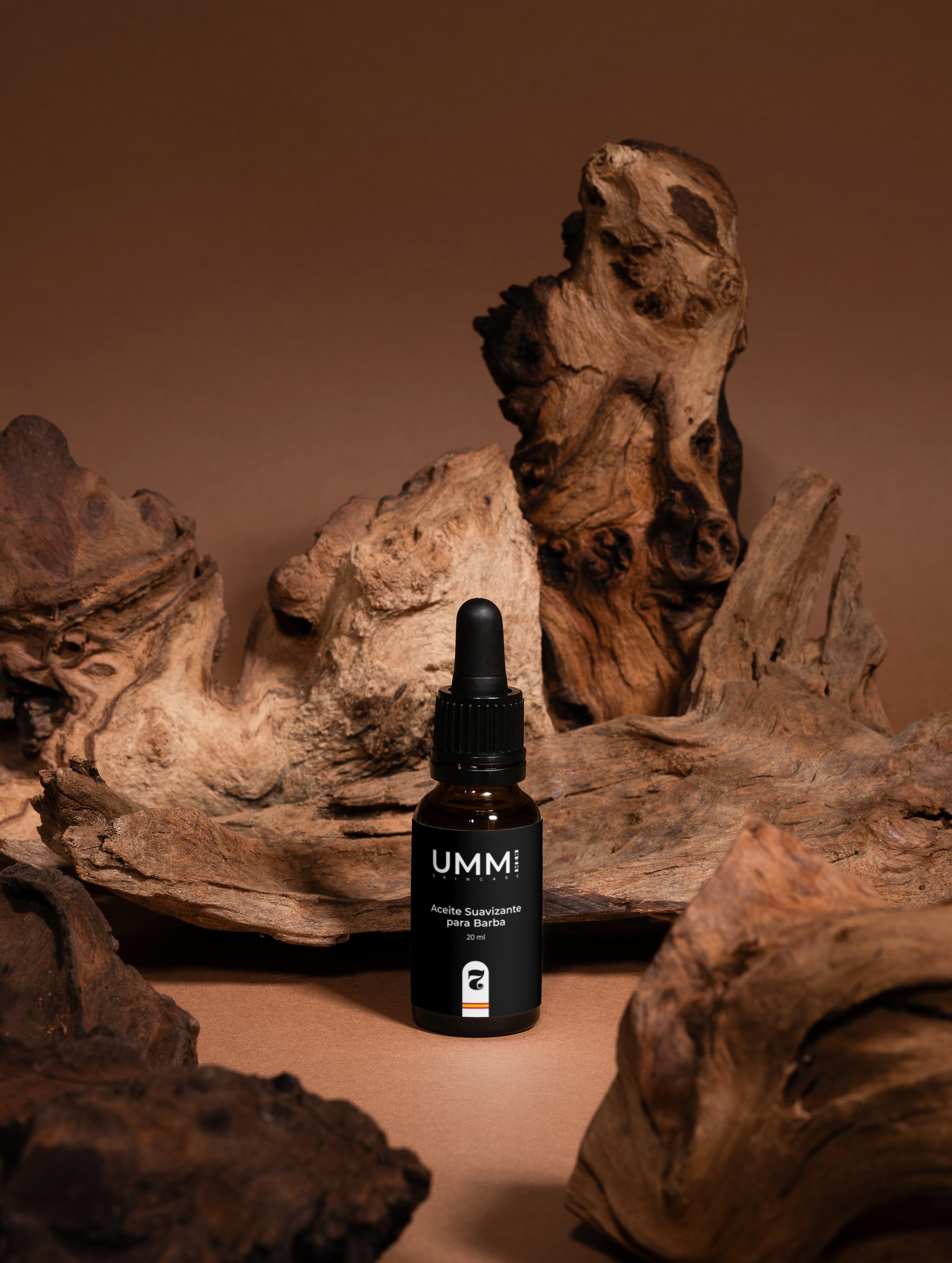 Aceite suavizante para barba con CBD